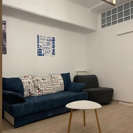 Apartment Garsoniera Utilata Complet Eforie Nord